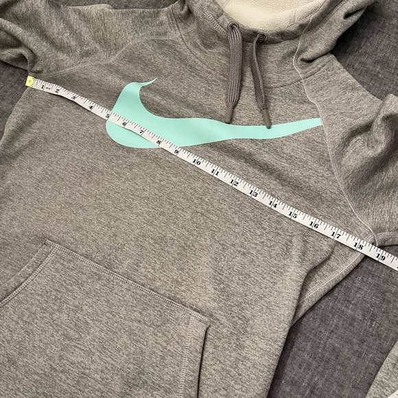 Nike Therma-Fit Hoodie Sweatshirt Gray Mint - Picture 10 of 10